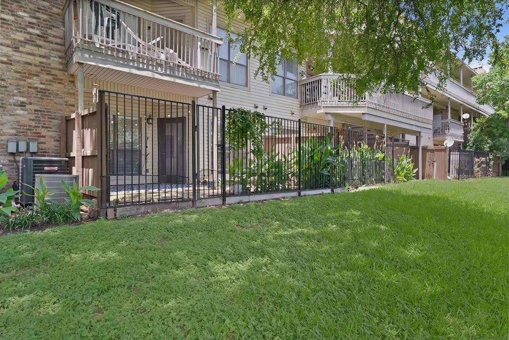 Dallas, TX 75231,7340 Skillman Street #1218