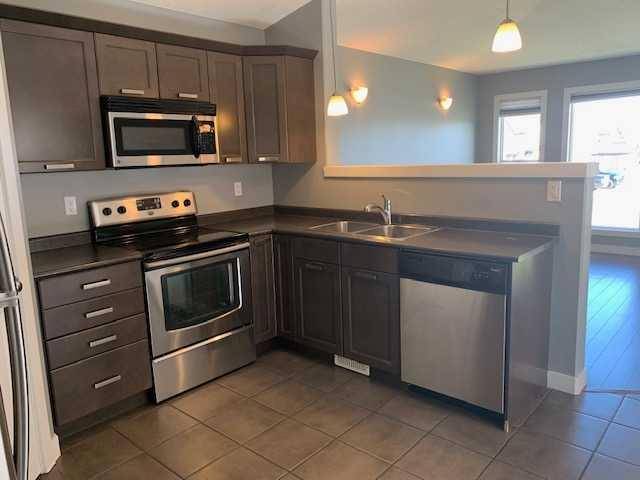 Grande Prairie, AB T8W0J3,7314 115A ST