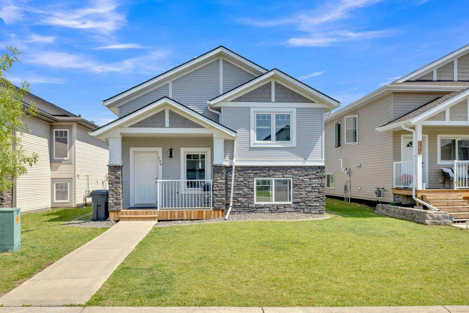 196 Sabre RD, Springbrook, AB T4S 2H7