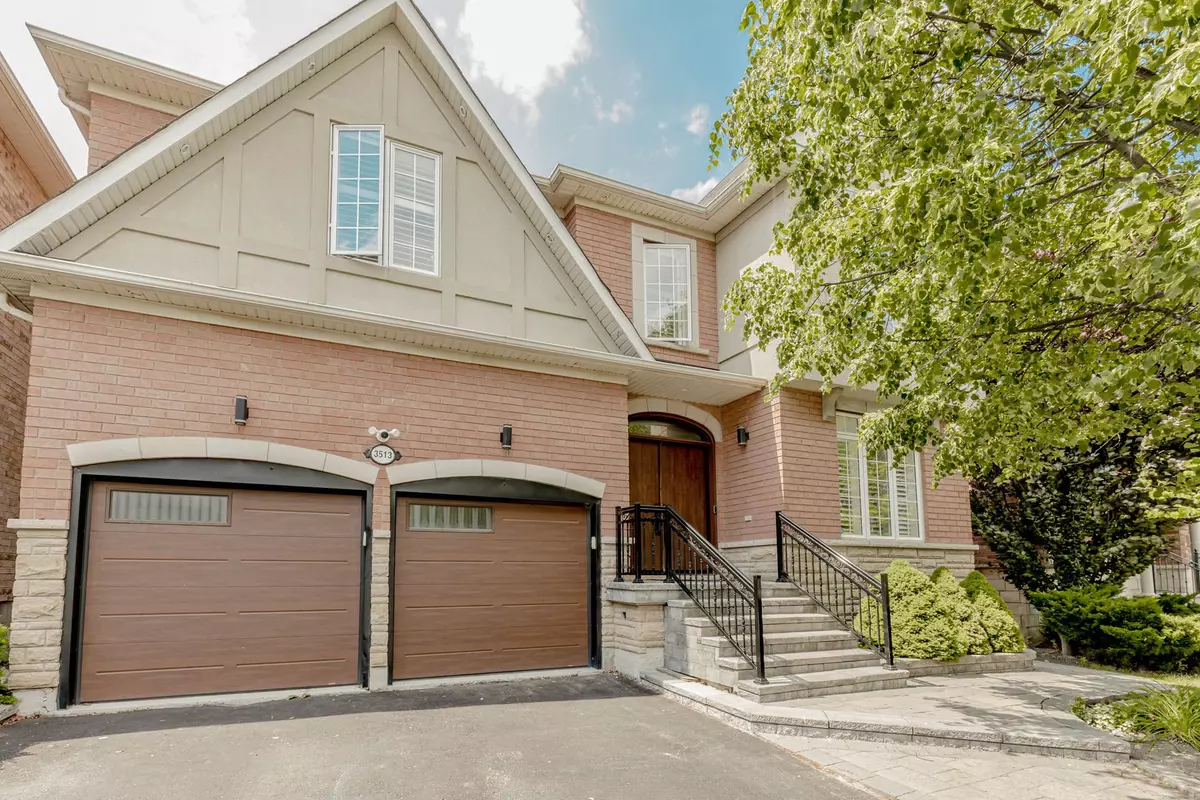 Mississauga, ON L5M 7N7,3513 Stonecutter CRES