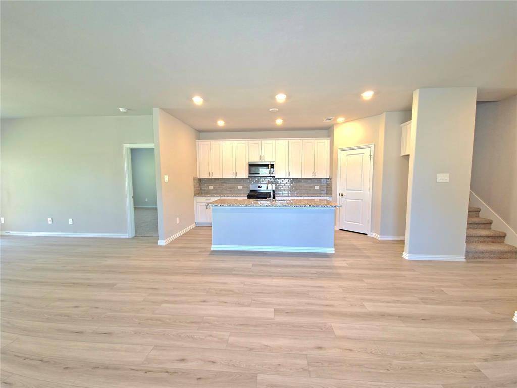 Forney, TX 75126,2288 Cliff Springs Drive