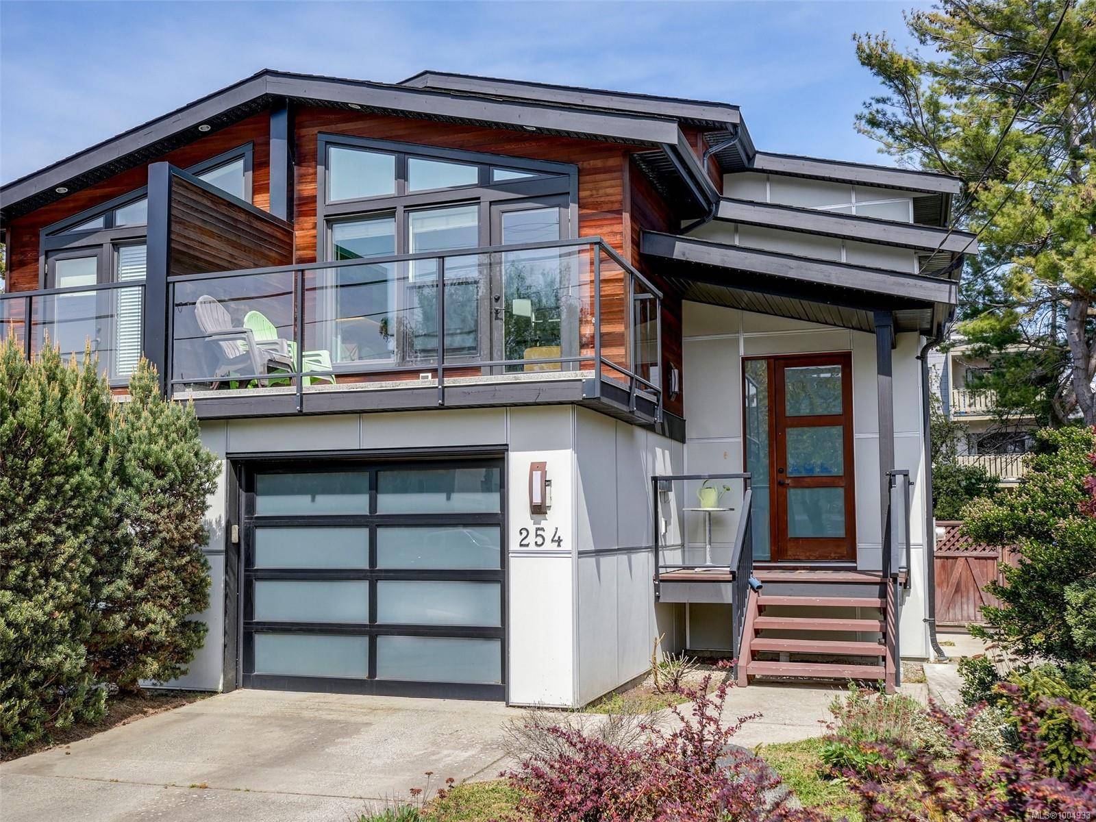 254 Ontario St, Victoria, BC V8V 1N2