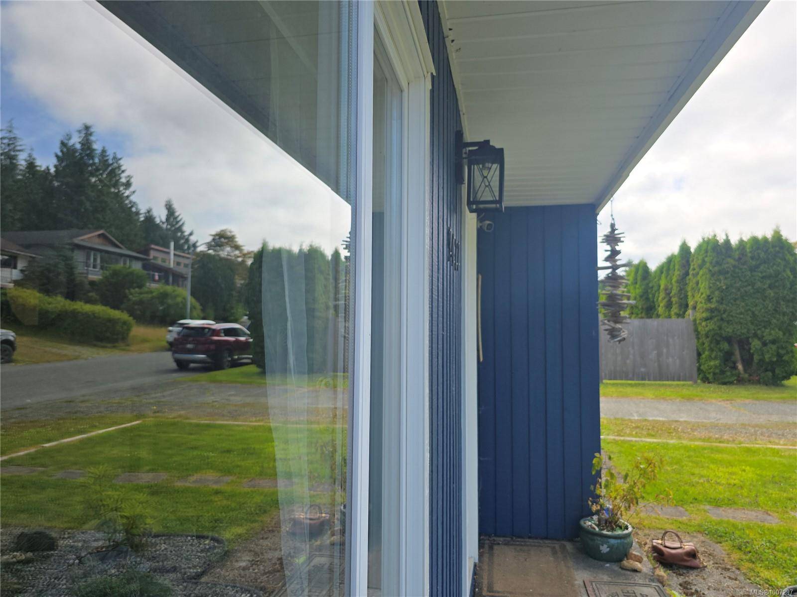 Port Hardy, BC V0N 2P0,9477 Scott St #A