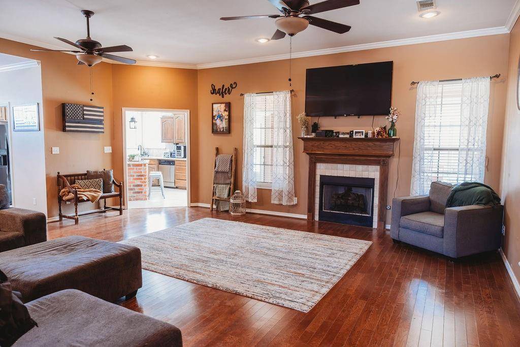 Bonham, TX 75418,710 Mockingbird Street