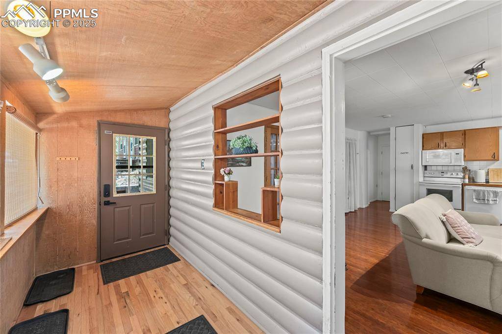 Cascade, CO 80809,8234 W Highway 24 HWY