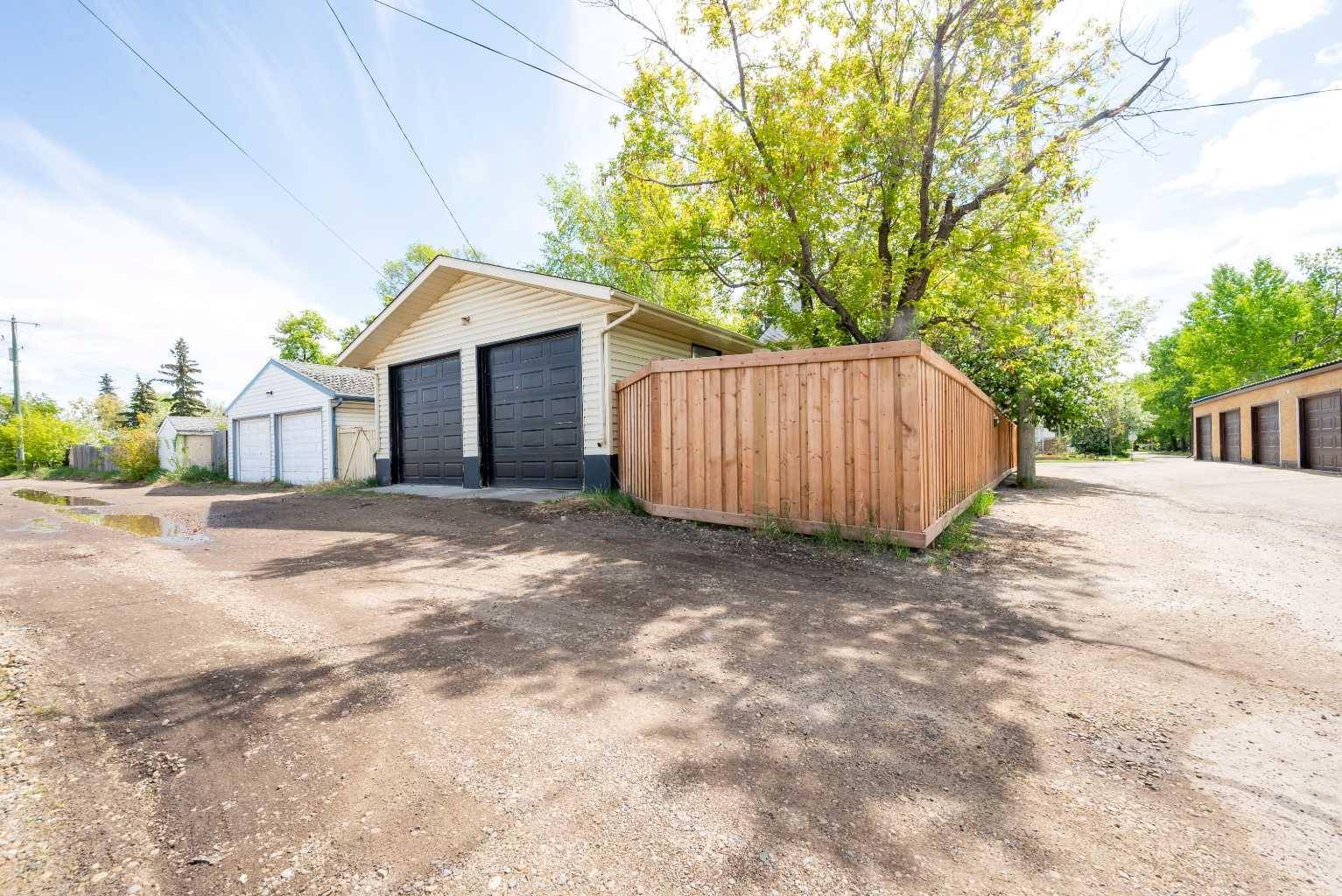 Grande Prairie, AB T8W 0M6,10132 96 AVE