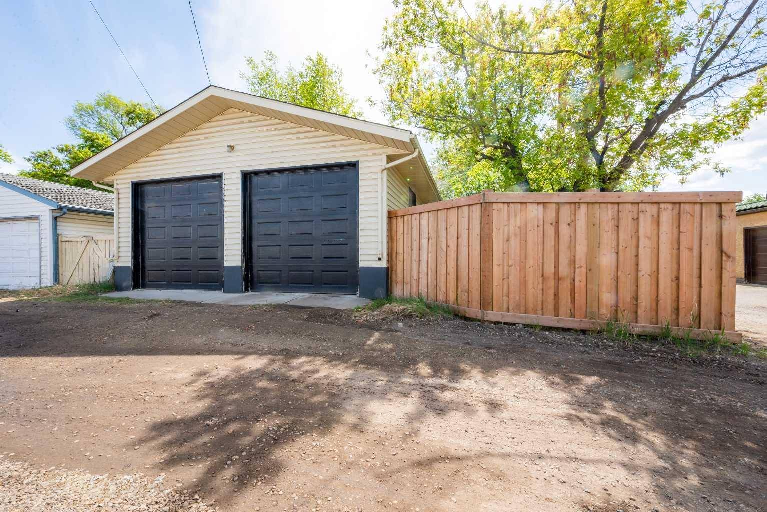 Grande Prairie, AB T8W 0M6,10132 96 AVE
