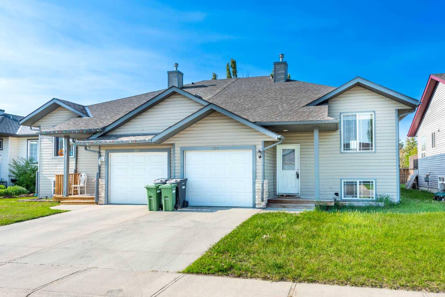Strathmore, AB T1P 1S7,229 Hillvale CRES