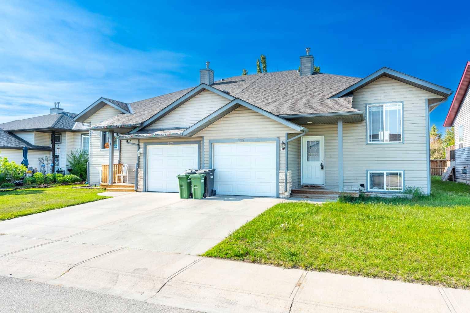 Strathmore, AB T1P 1S7,229 Hillvale CRES