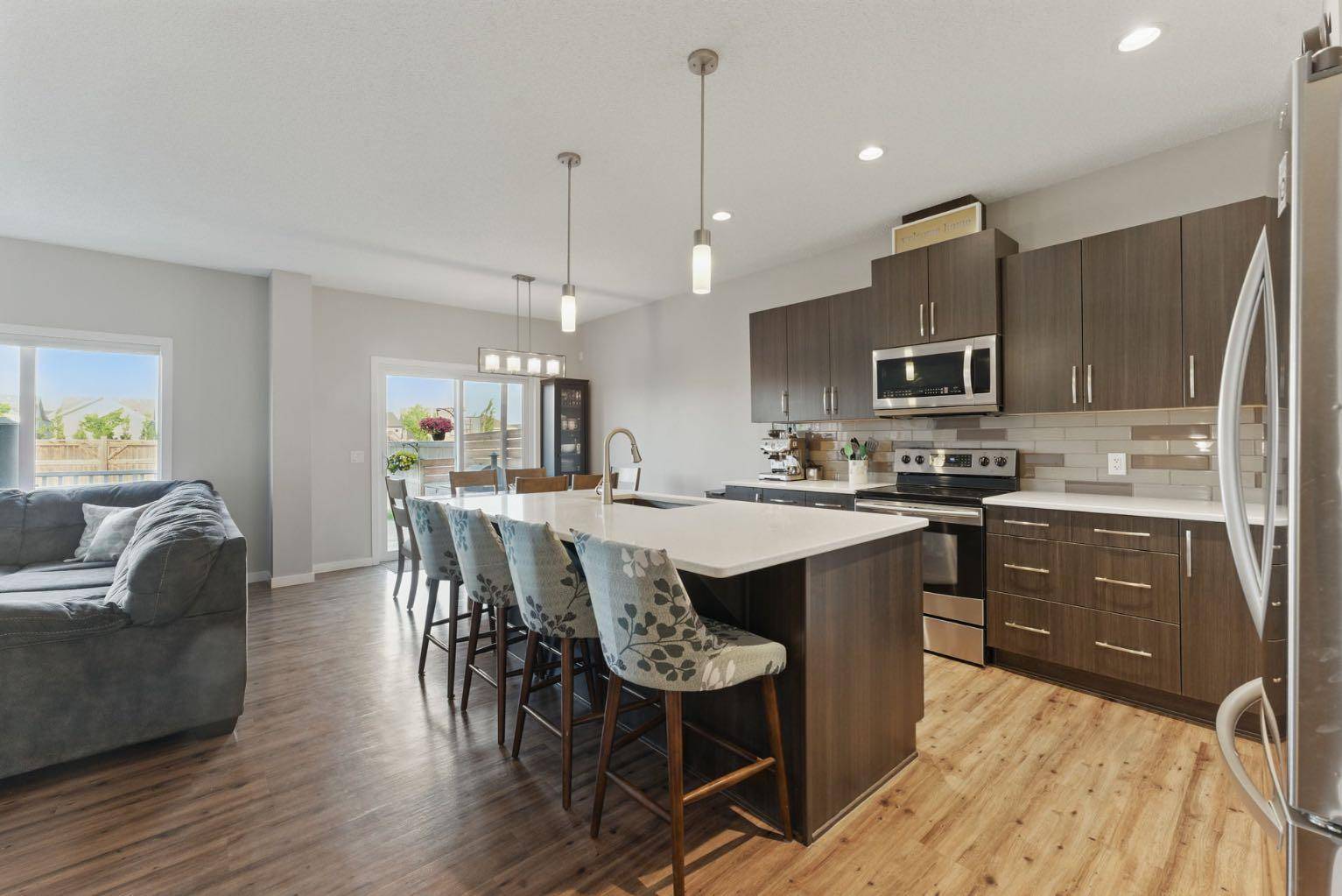 Calgary, AB T3M 1P8,230 Auburn Crest WAY SE