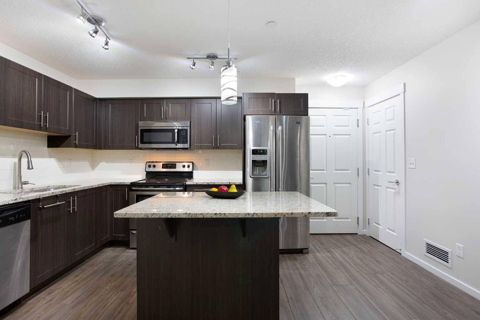 Calgary, AB T2Z5C9,99 Copperstone PARK SE #2105