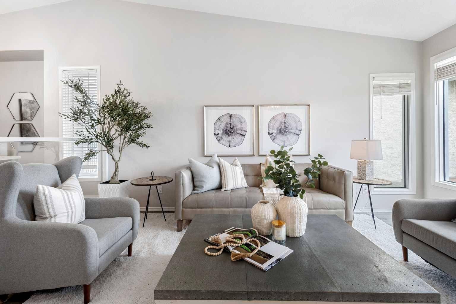 Calgary, AB T3H 2V4,72 Christie Park HL SW