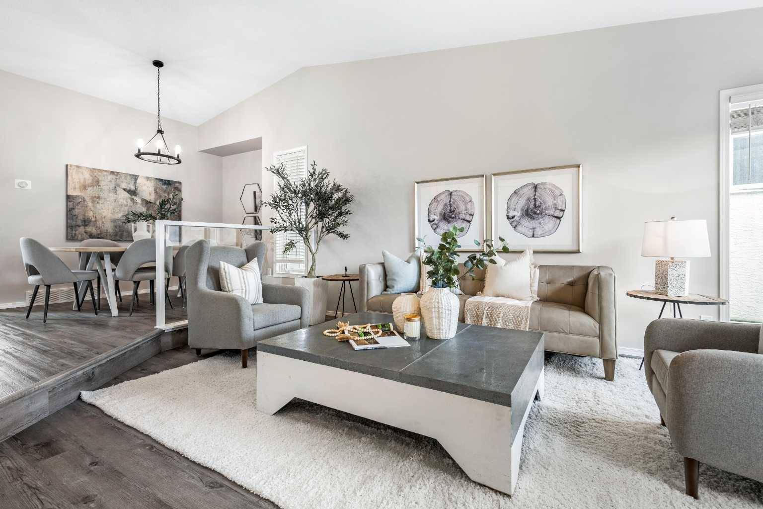 Calgary, AB T3H 2V4,72 Christie Park HL SW