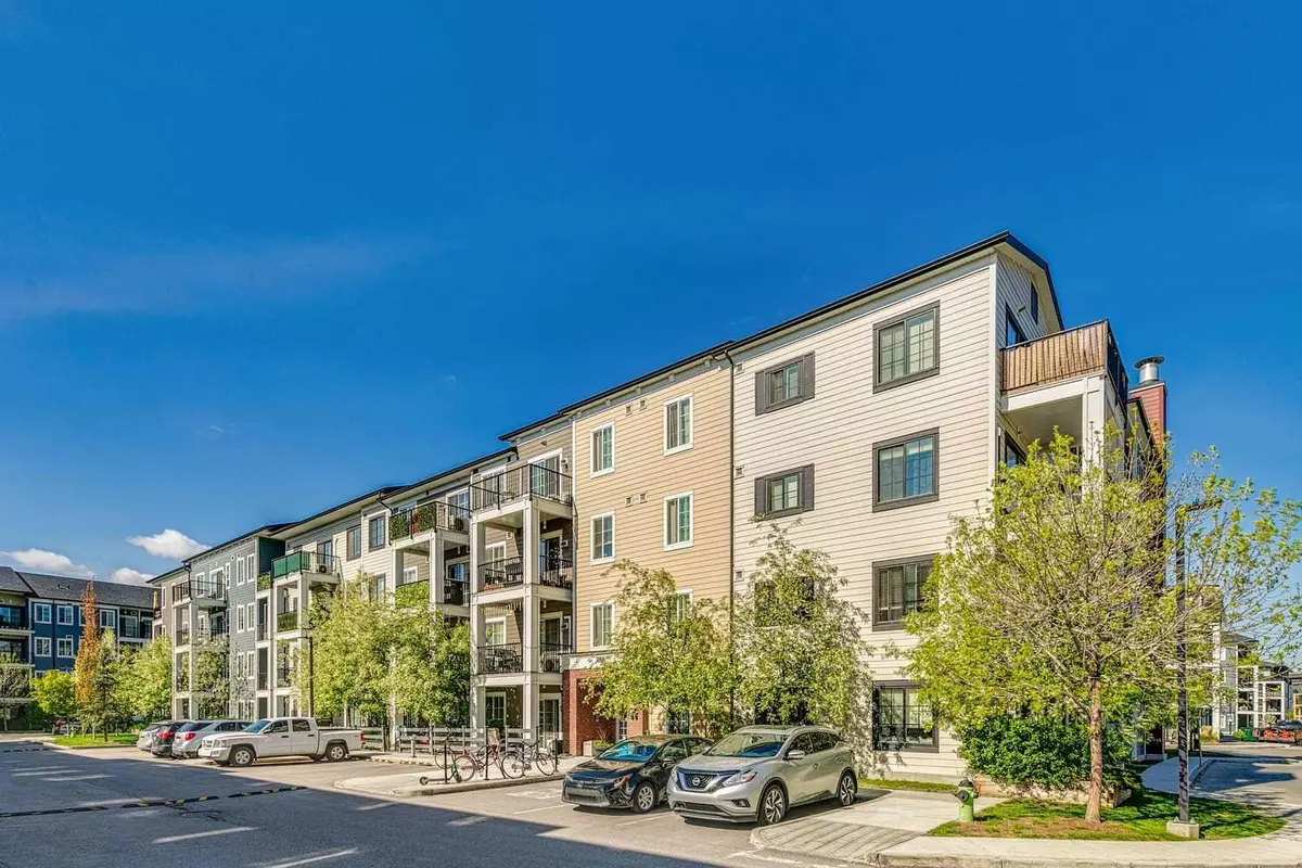 Calgary, AB T2X 3Z6,215 Legacy BLVD SE #3307