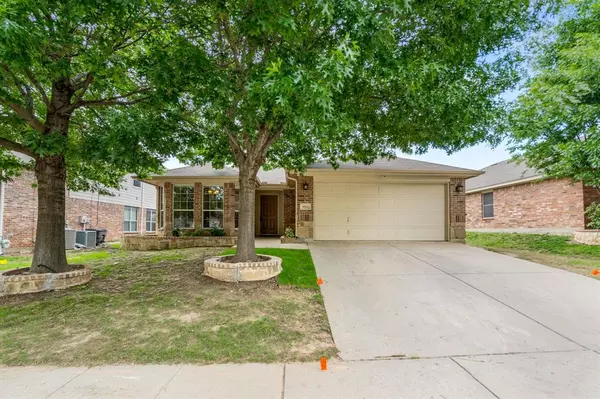 6113 Tilapia Drive, Fort Worth, TX 76179