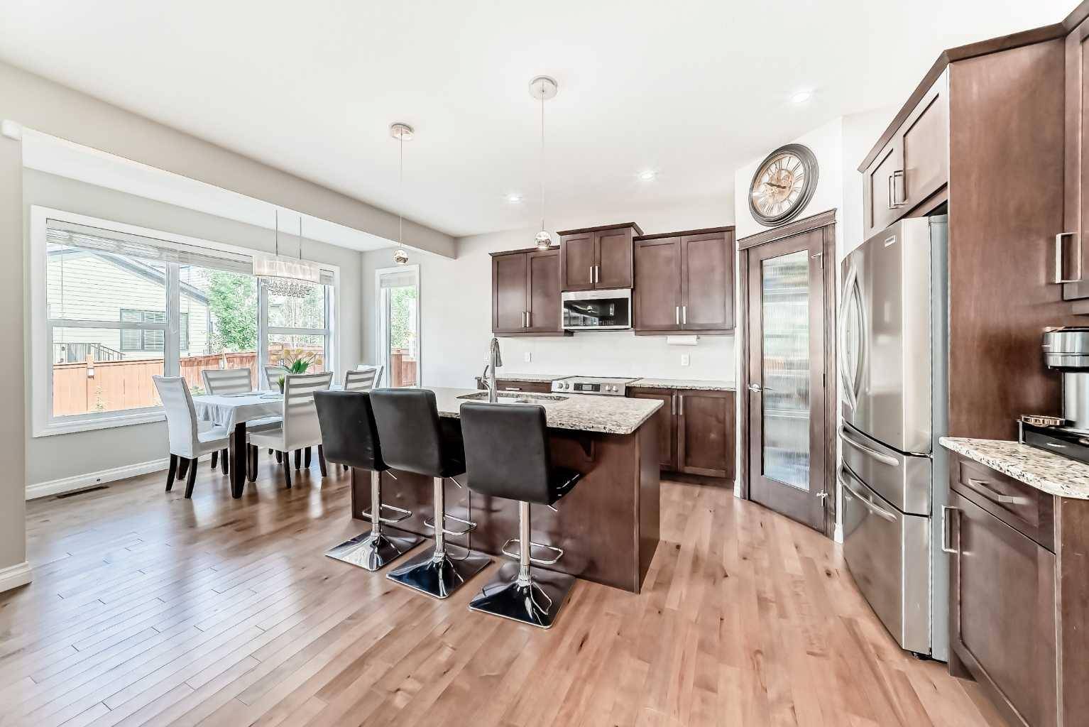 Calgary, AB T3P 0R1,47 Evansborough RD NW