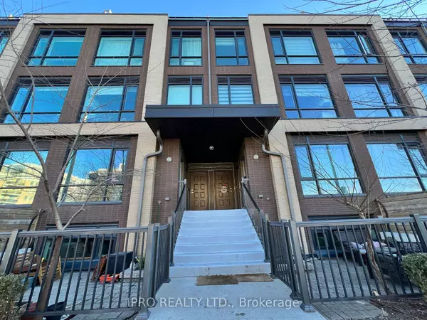 Toronto C04, ON M6A 1A9,639 Lawrence AVE W #209