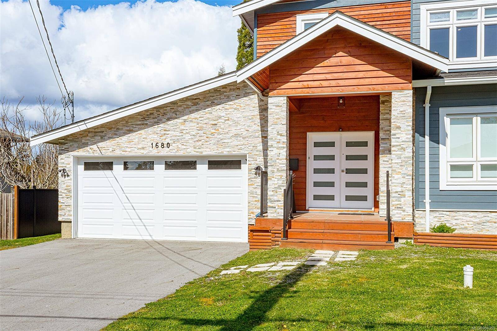 Saanich, BC V8P 1X2,1680 Cedar Ave