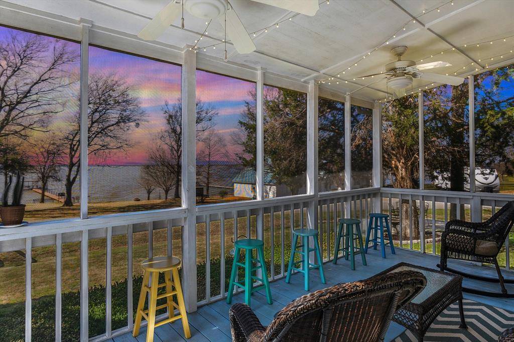 10165 Northlake Circle, Kemp, TX 75143