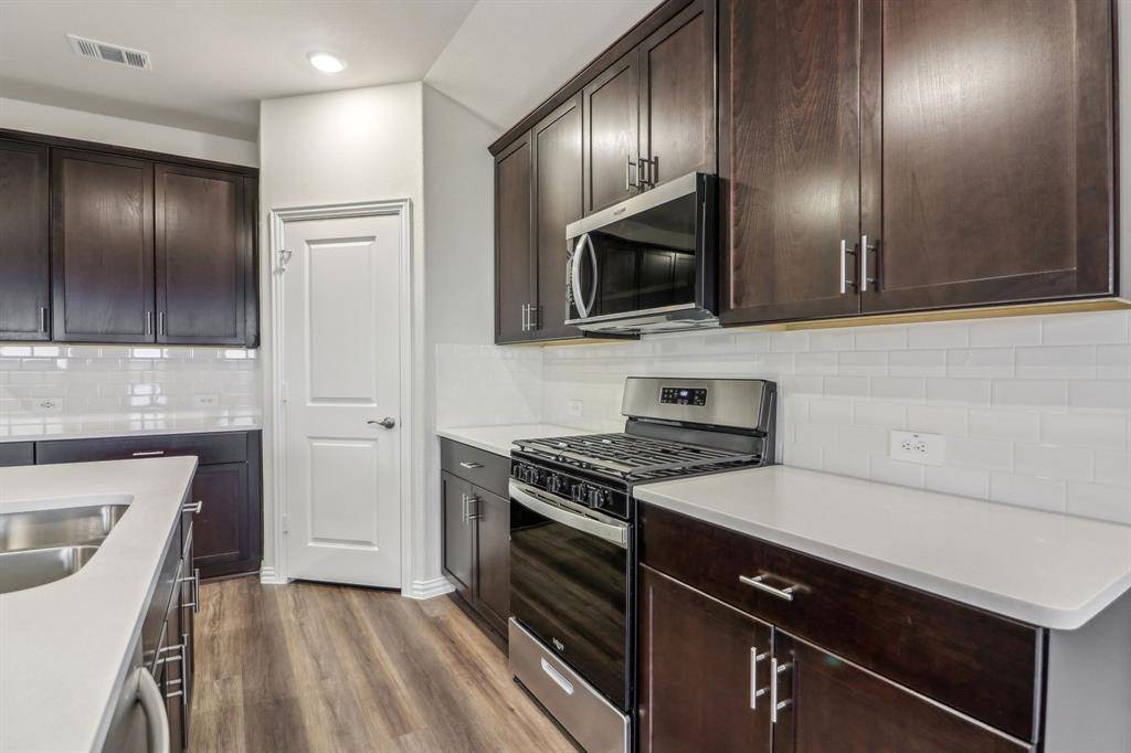 Lavon, TX 75166,968 Linden Court