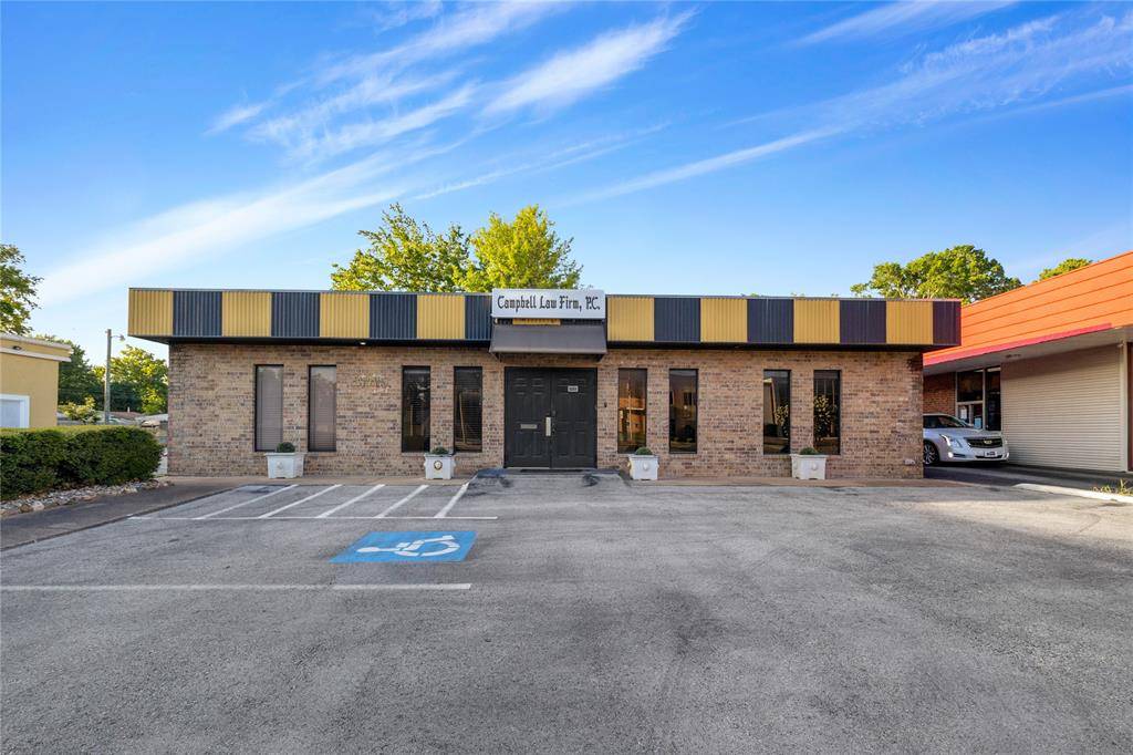 228 W Broad, Mineola, TX 75773