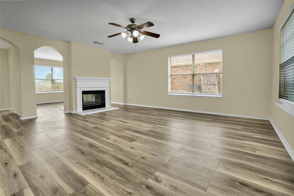 Forney, TX 75126,2009 Songbird Drive