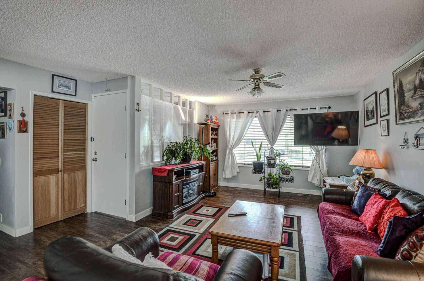 Calgary, AB T2C 2E8,11 Ogmoor CRES SE