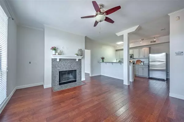 6318 Richmond Avenue #2303, Dallas, TX 75214