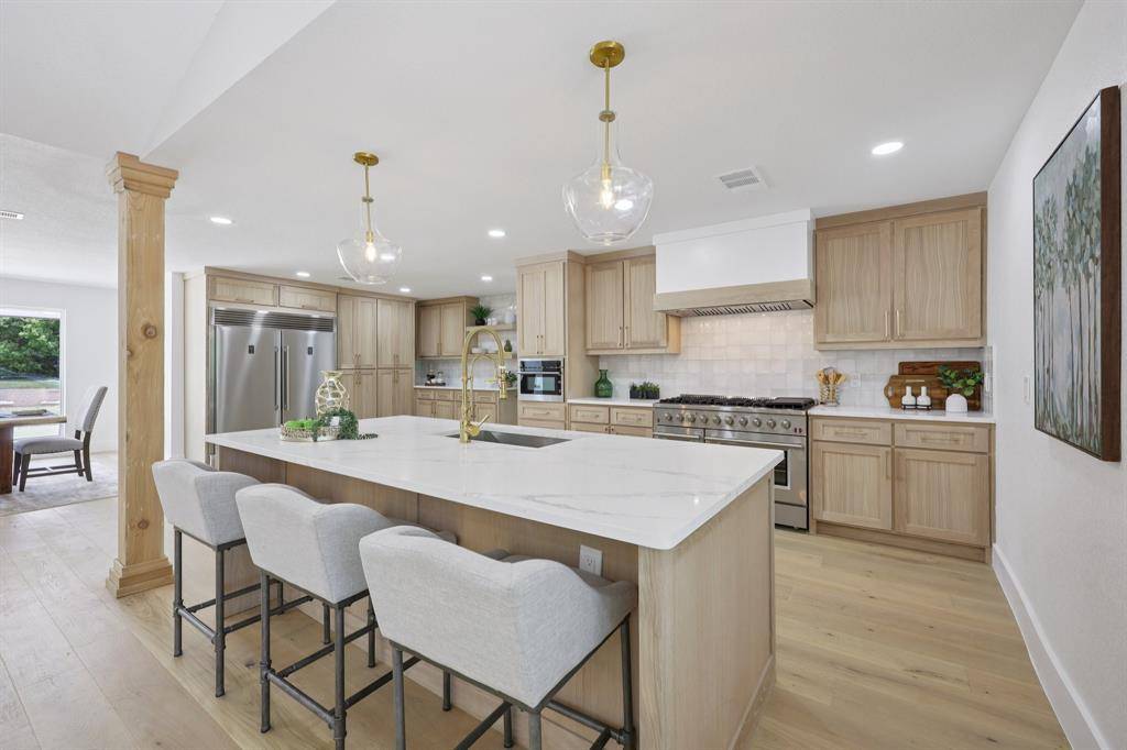 Dallas, TX 75248,6026 Meadowcreek Drive