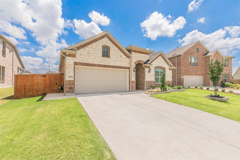 Fort Worth, TX 76179,2549 Birchcrest Drive