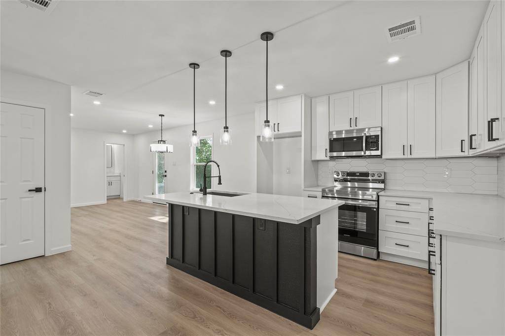 Garland, TX 75040,812 Sylvan Drive