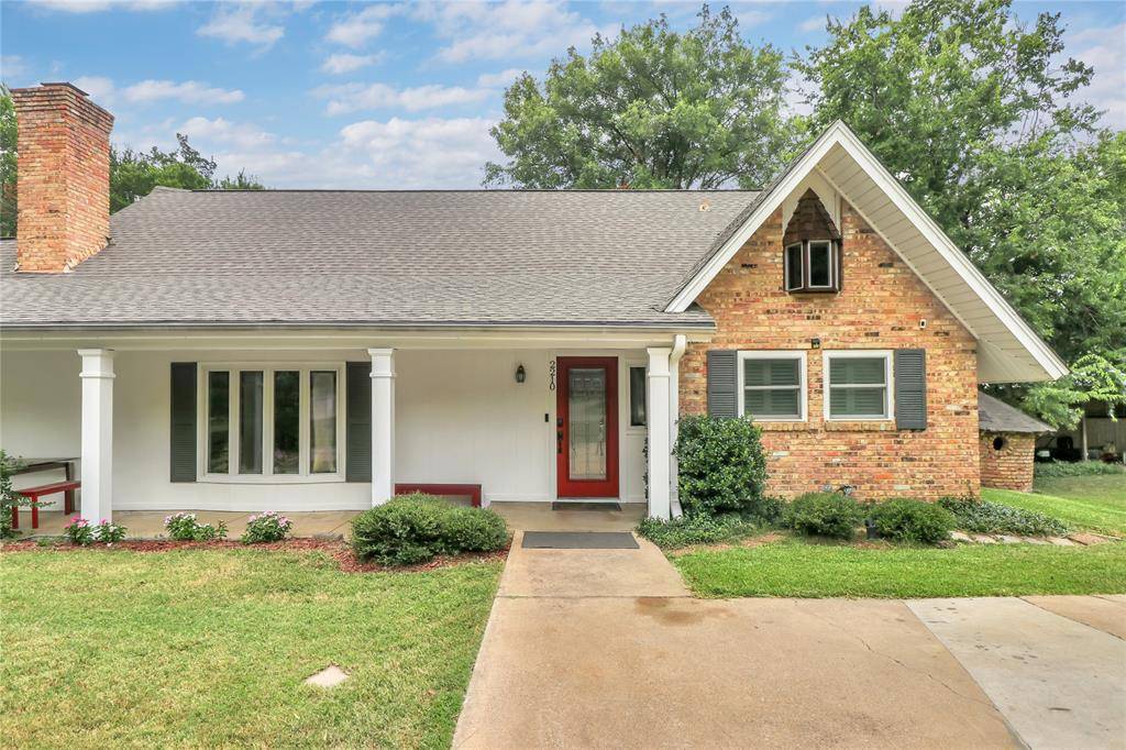 Grand Prairie, TX 75050,2210 Ivanhoe Circle