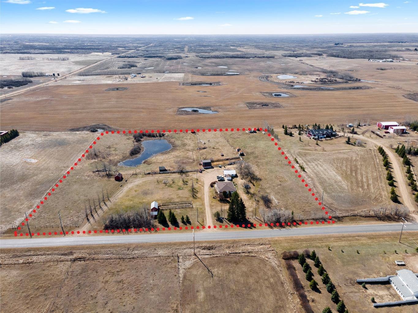 74019 Township Road 452, Rural Wainwright No. 61 M.d. Of, AB T9W 1T1