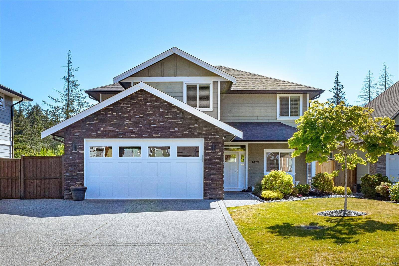3429 Hopwood Pl, Colwood, BC V9C 0J1