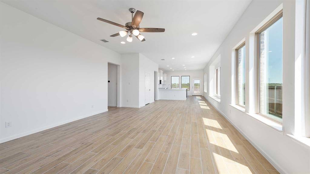 Rhome, TX 76078,114 Palo Duro Bend