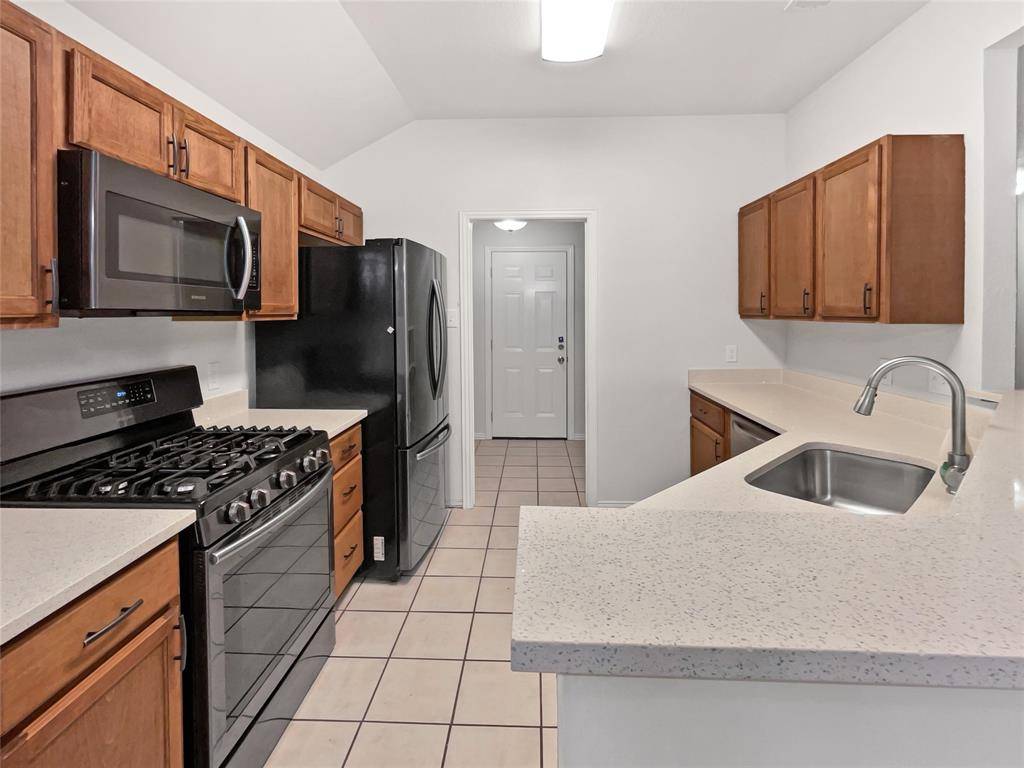 Waxahachie, TX 75165,122 Driftwood Lane