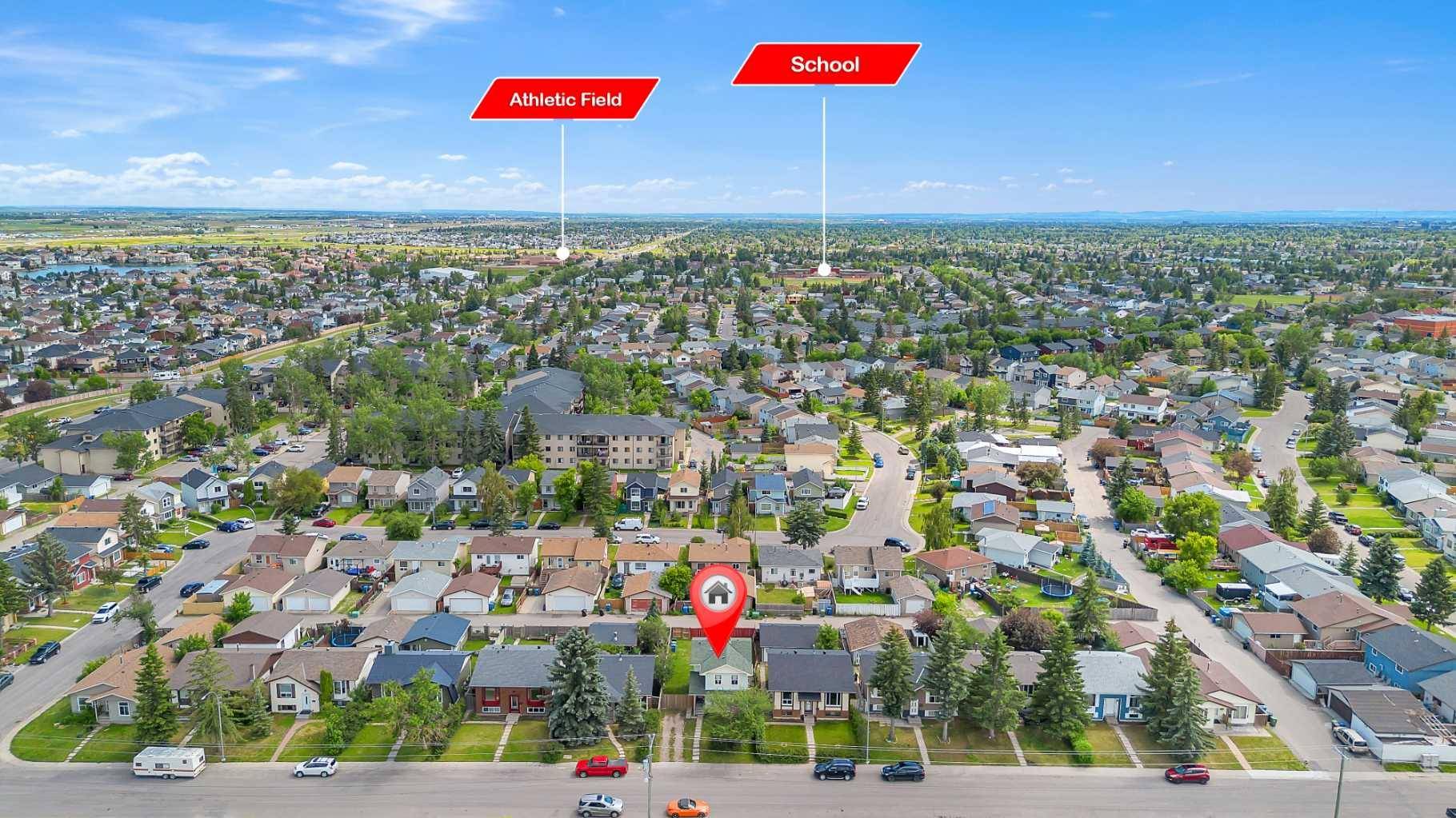 Calgary, AB T3J 2B4,164 Falshire WAY NE
