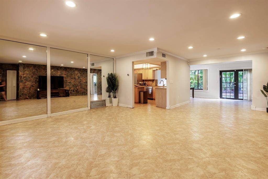 Cooper City, FL 33328,9081 SW 55th Ct