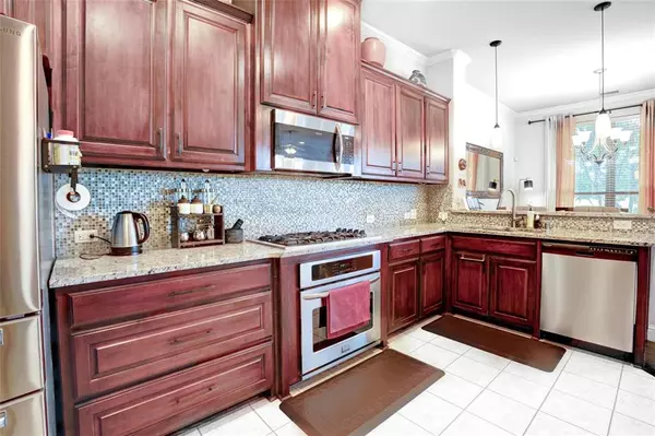 Irving, TX 75063,10538 Tenneyson Ridge Drive