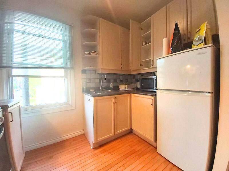 Toronto C08, ON M5A 2K7,195 Carlton ST #Unit #2