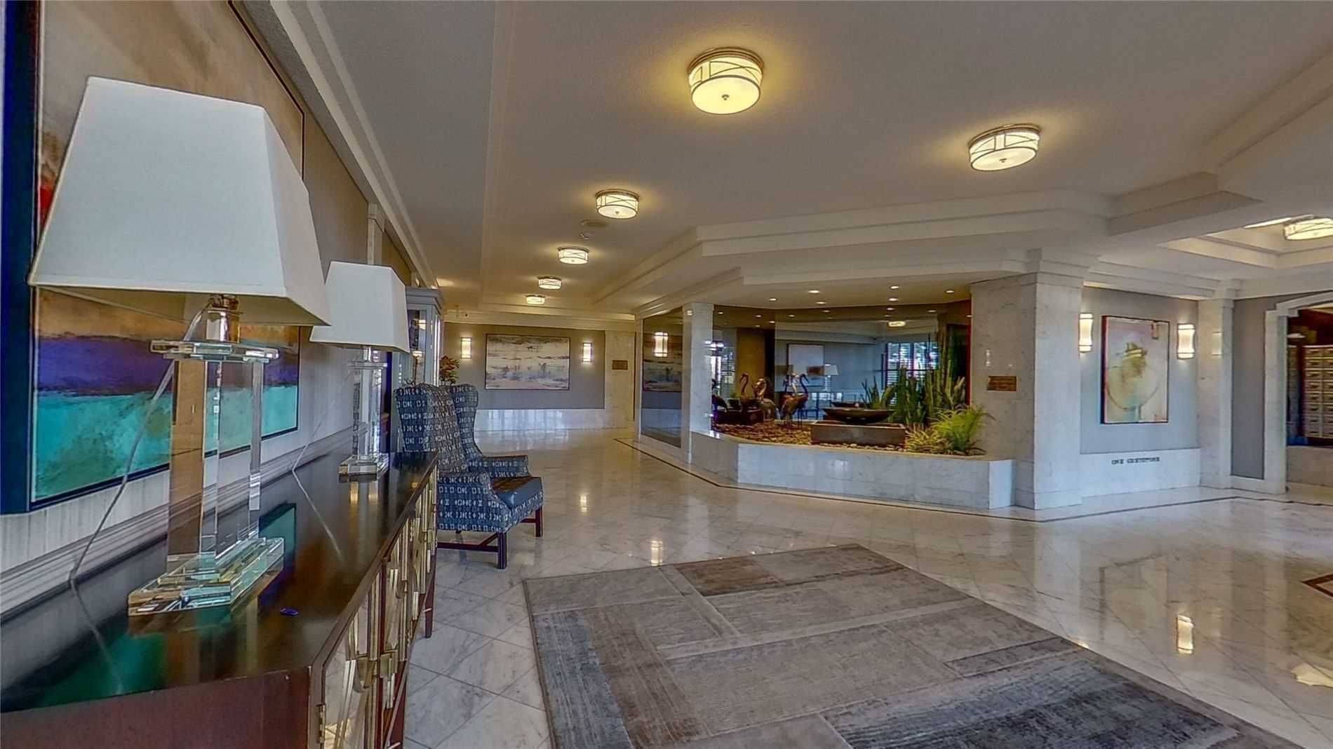 Toronto E04, ON M1K 5J3,1 Greystone Walk DR #PH86