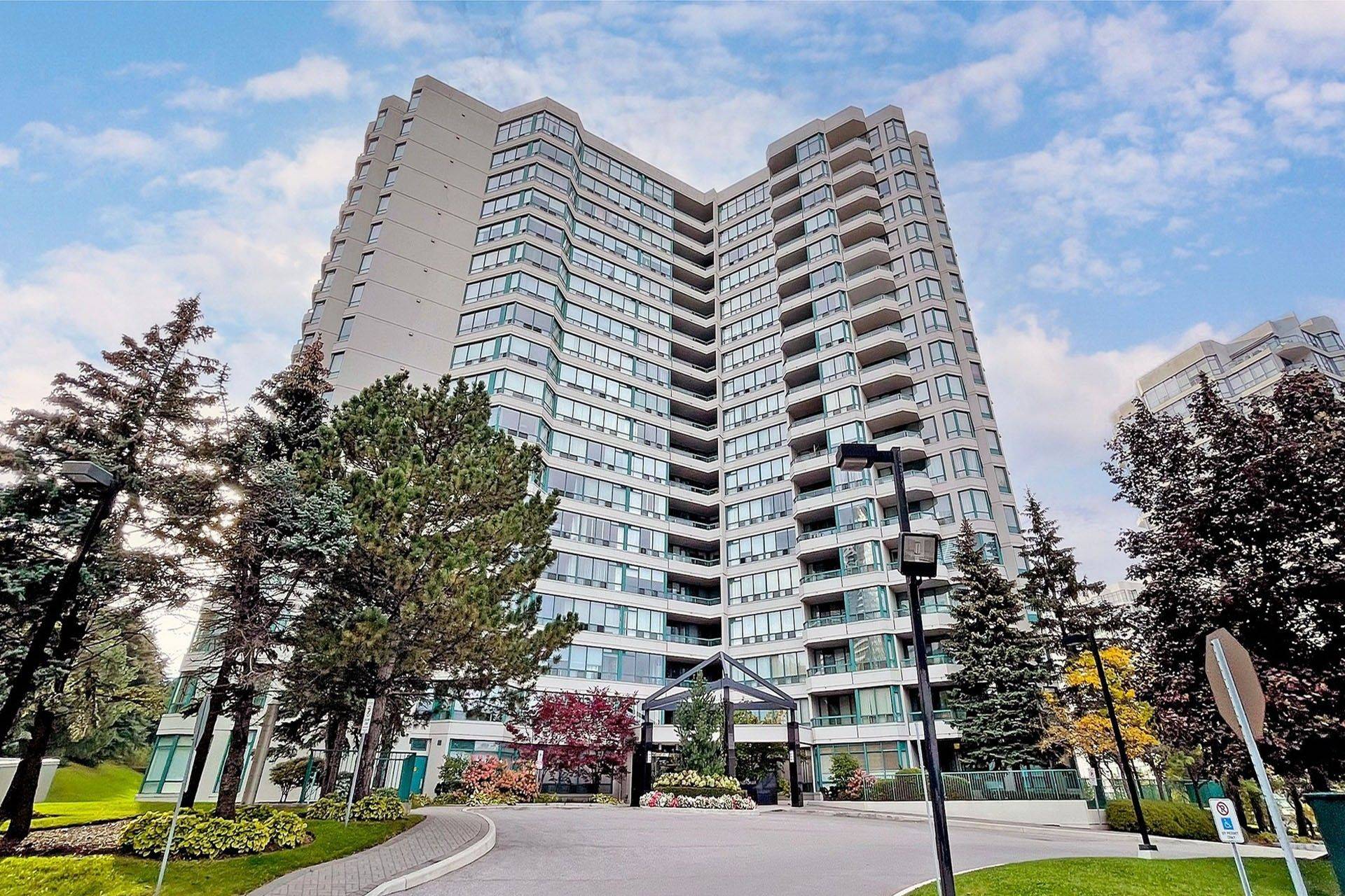 7250 Yonge ST #804, Vaughan, ON L4J 7X1