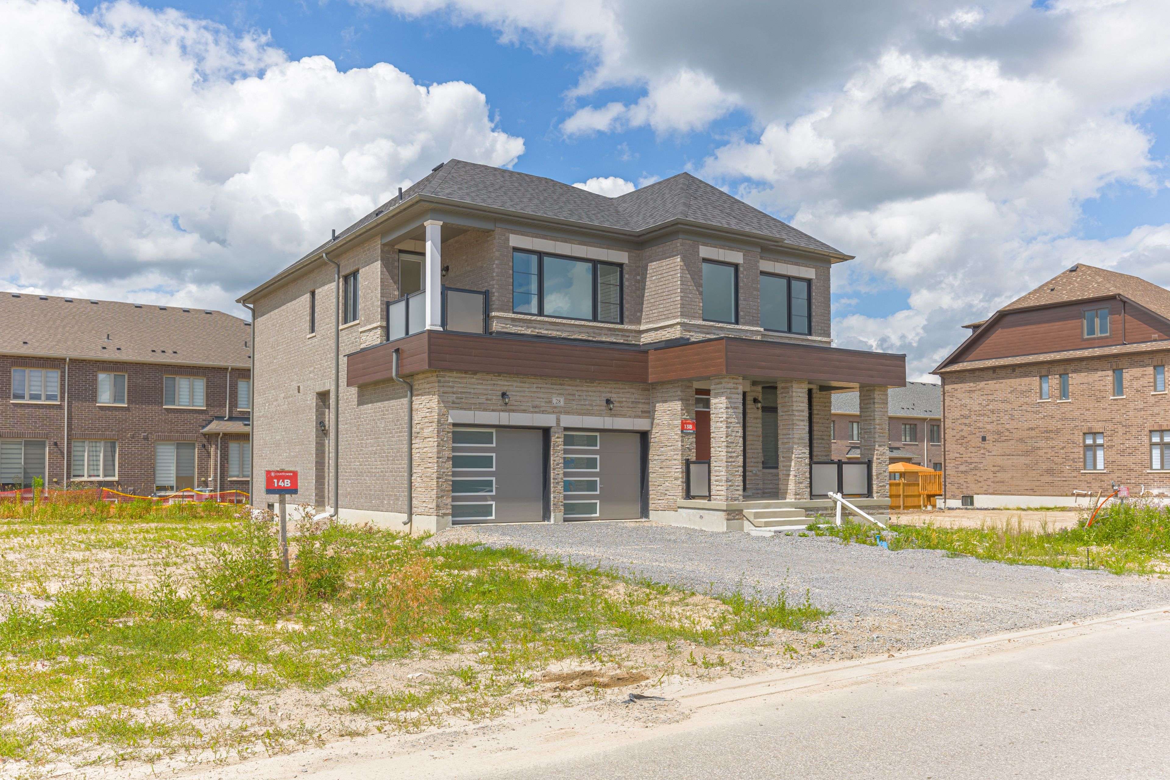 Richmond Hill, ON L4E 1J1,28 Longworth AVE