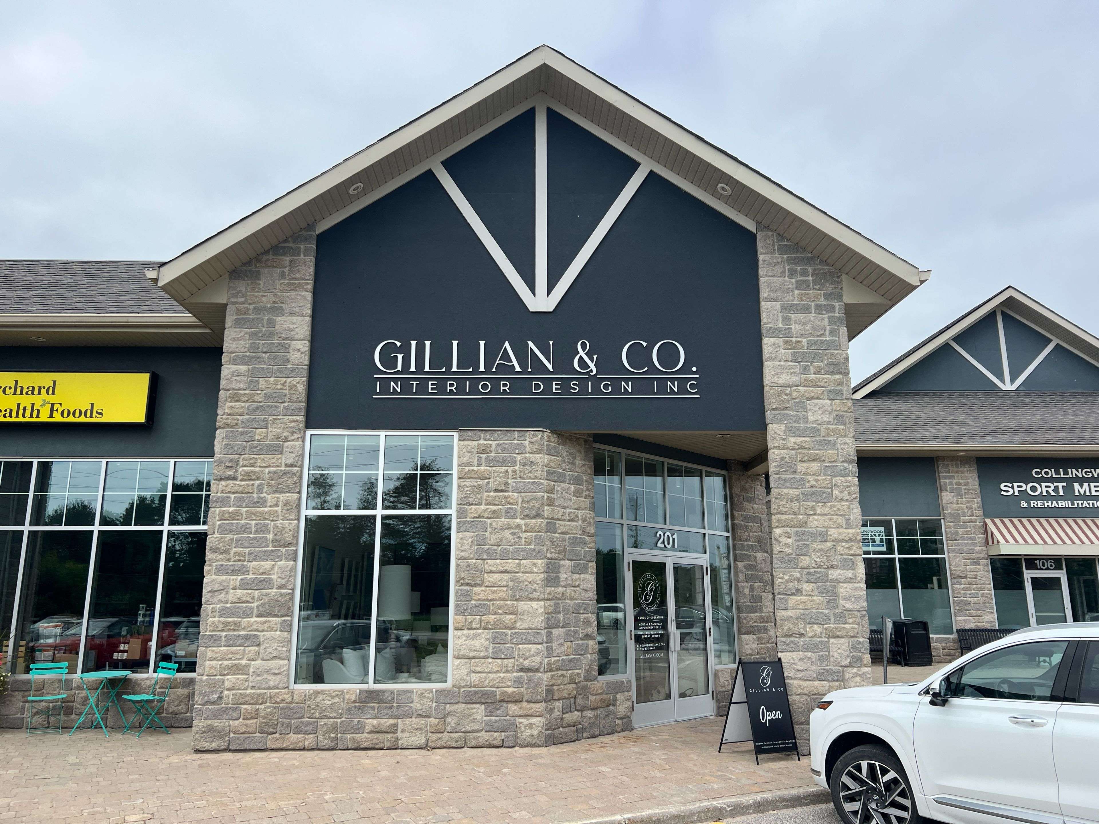 Collingwood, ON L9Y 0W5,10 Keith AVE #201