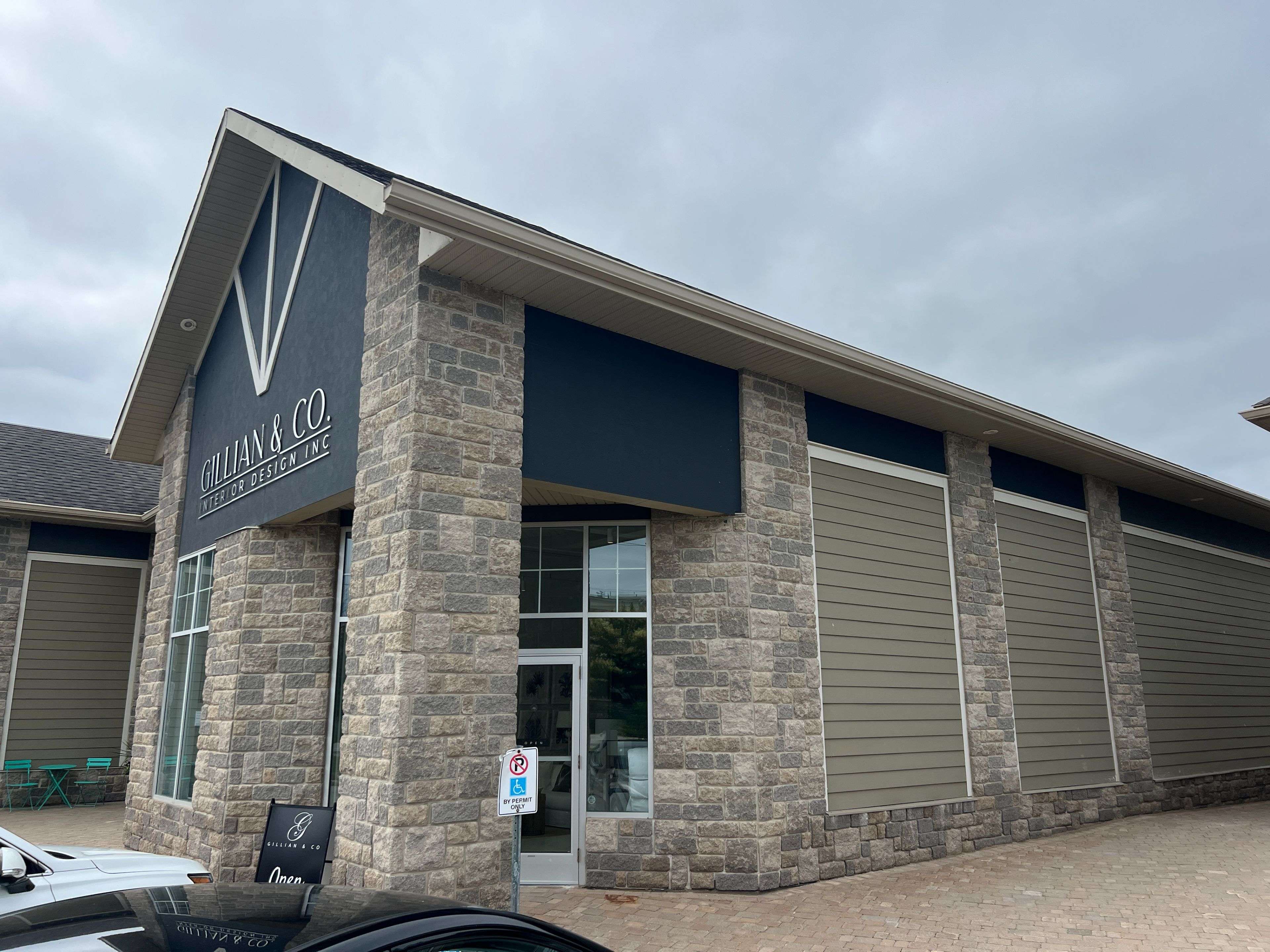 Collingwood, ON L9Y 0W5,10 Keith AVE #201