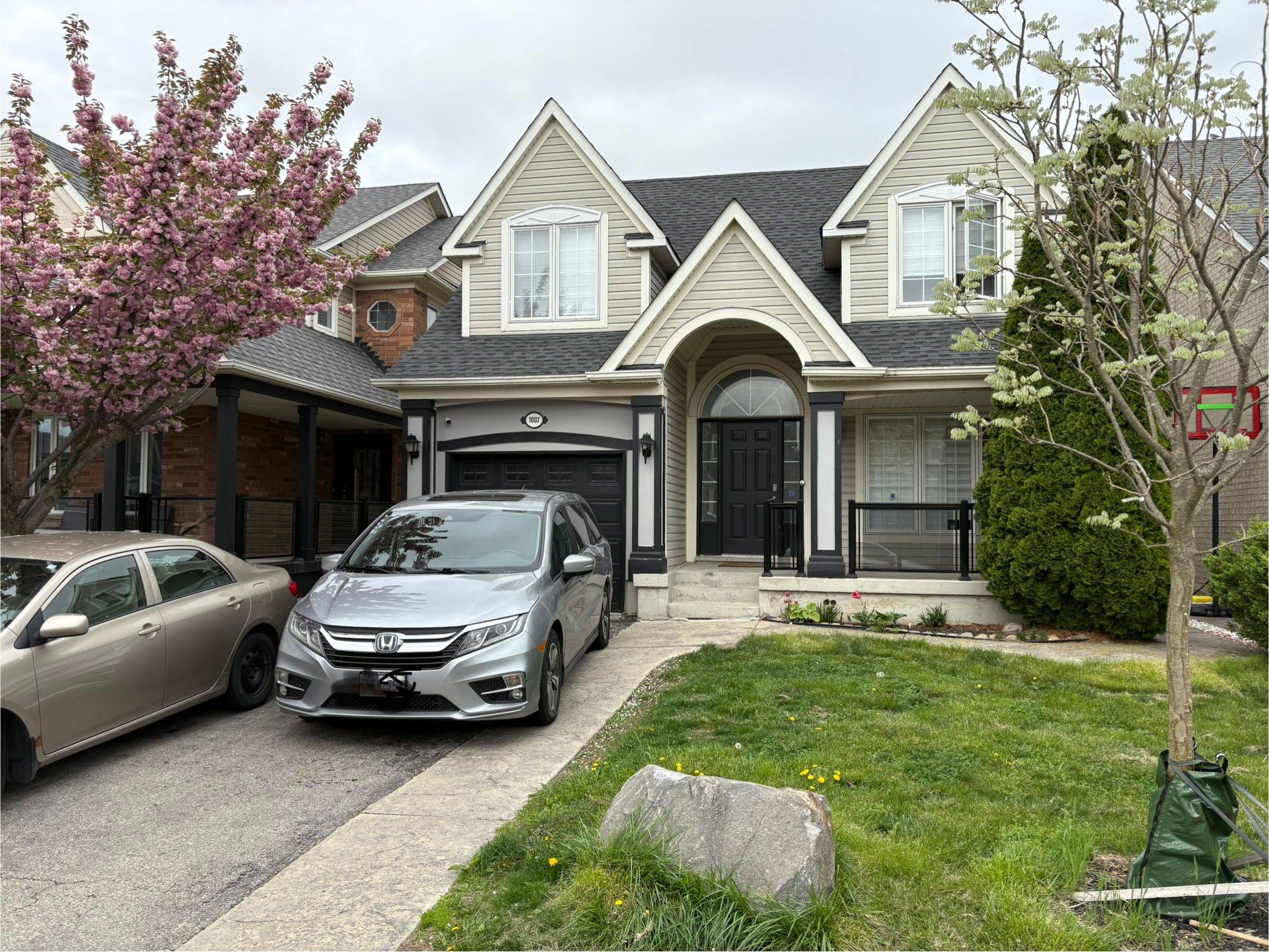 1007 Cooper AVE, Milton, ON L9T 5W7