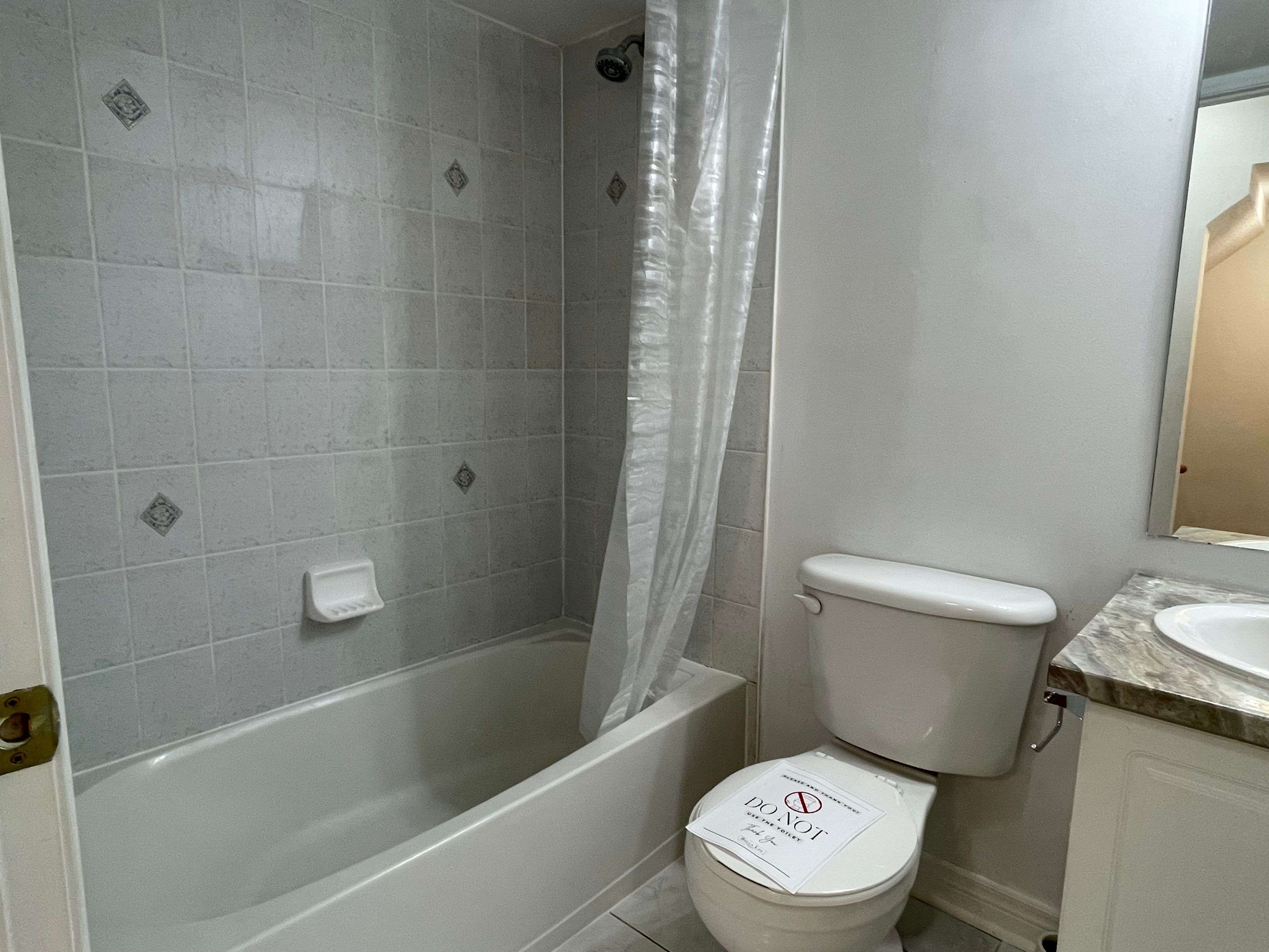Toronto W03, ON M6N 4C2,870 Jane ST #101
