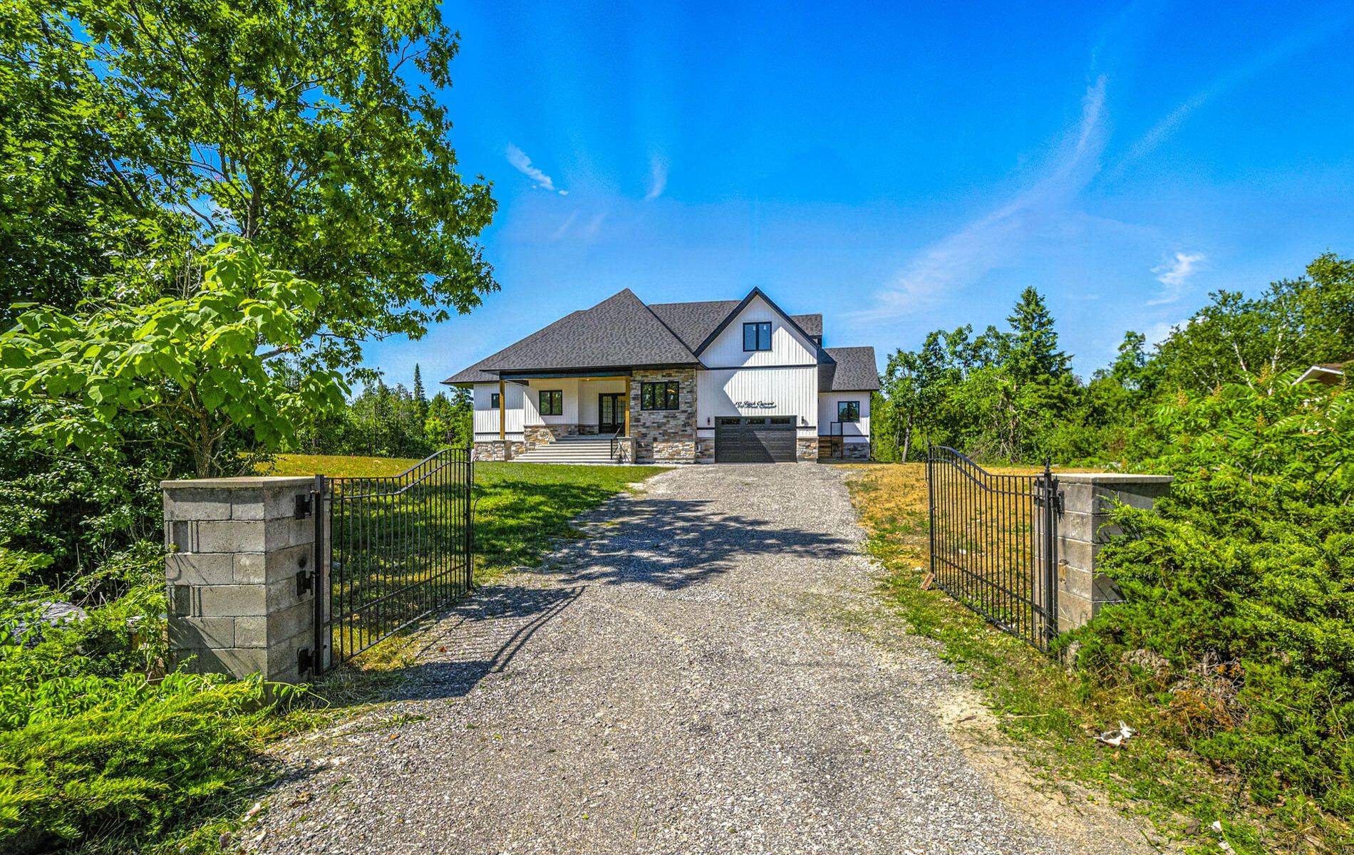 80 Birch CRES, Kawartha Lakes, ON K0M 1A0