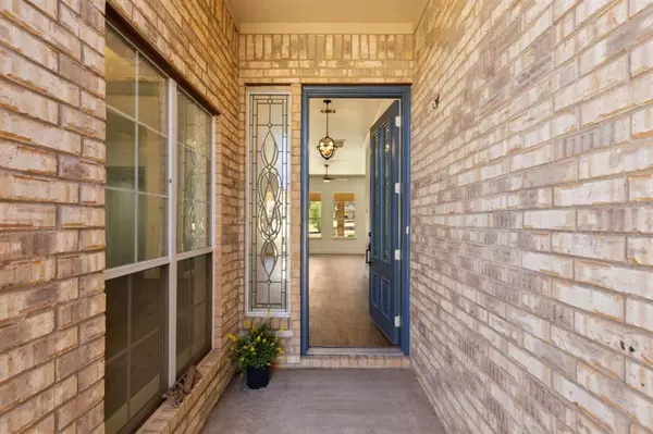 Denton, TX 76207,9913 Hanford Drive