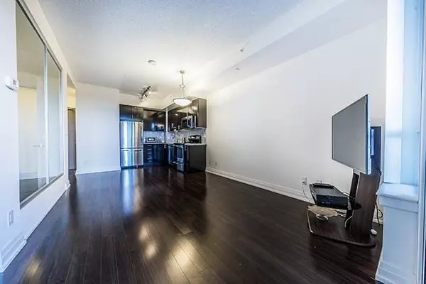 Markham, ON L3T 0C9,7165 Yonge ST #626